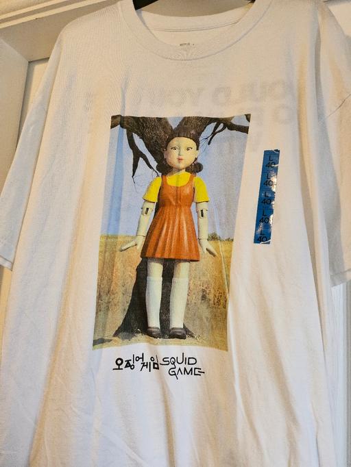 Buy & Sell Penn Fields Wolverhampton - Photos for Pull & Bear SQUID GAME Tshirt