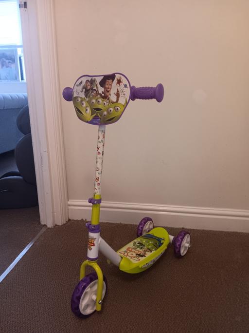 Buy & Sell Lye Dudley - Photos for Band New Toystory 4 Scooter ages 5-10