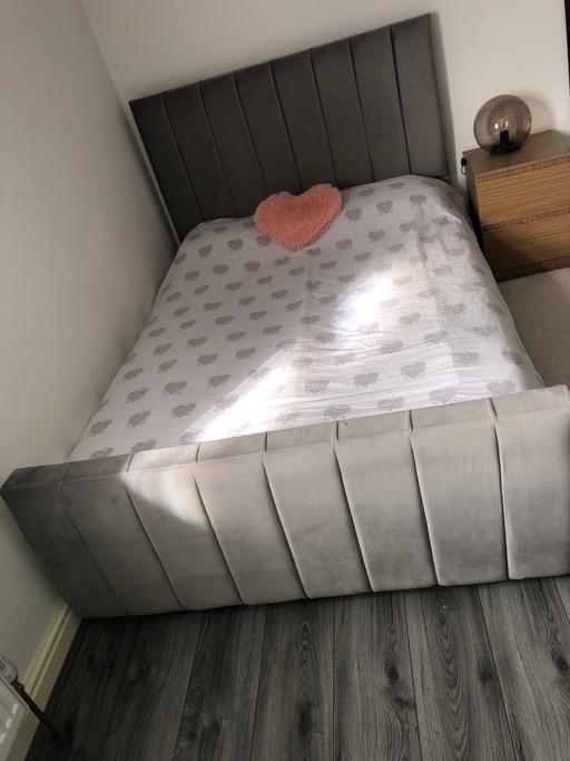Buy & Sell Bilston Wolverhampton - Photos for Bed frame