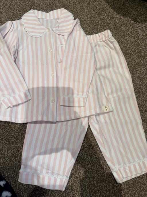 Buy & Sell New Eltham South East London - Photos for Billie Faiers baby girl pyjamas 18-24 months