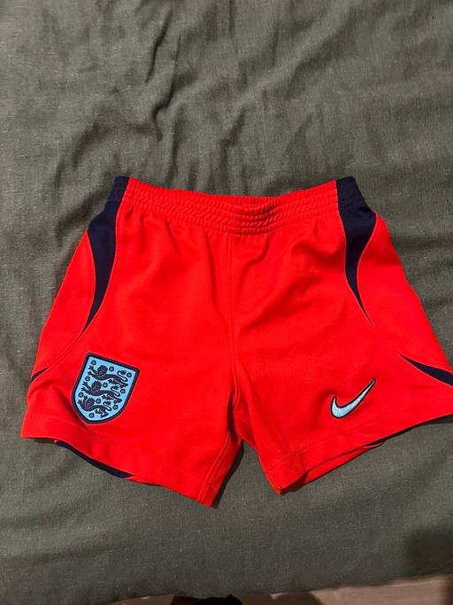 Buy & Sell London Luton Airport Luton - Photos for England football kit kids
