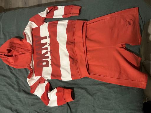 Buy & Sell London Luton Airport Luton - Photos for Dkny set