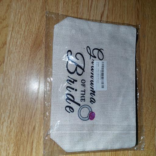Buy & Sell Ocker Hill Sandwell - Photos for grandma of the bride make up bag new x 1