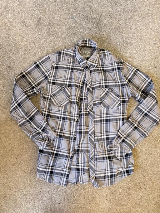 Buy & Sell Wednesbury Sandwell - Photos for Checked shirt