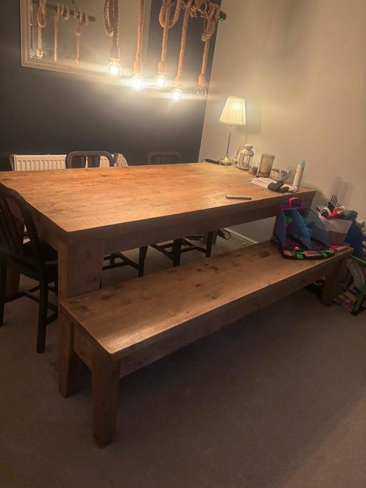 Buy & Sell Rodley Leeds - Photos for Barker n stonehouse solid oak table n bench