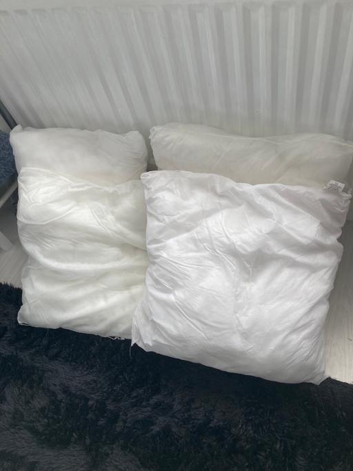 Buy & Sell Willenhall Walsall - Photos for 4 cushion inserts