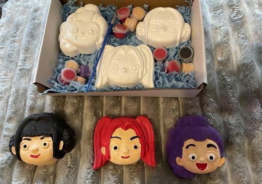 courses Watford Town Centre Watford - Photos for Brand new K-POP demon hunters craft kit great