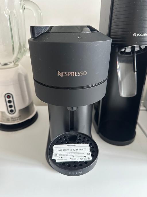 Buy & Sell Earlsfield South West London - Photos for NESPRESSO COFFEE MACHINE