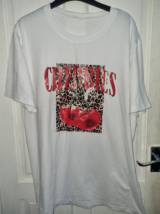 Buy & Sell Bournville Birmingham - Photos for Cherries T-shirt XL