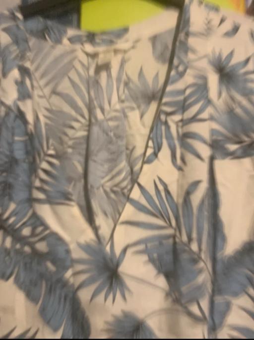 Buy & Sell Edgbaston Birmingham - Photos for Ladies floral T-shirt