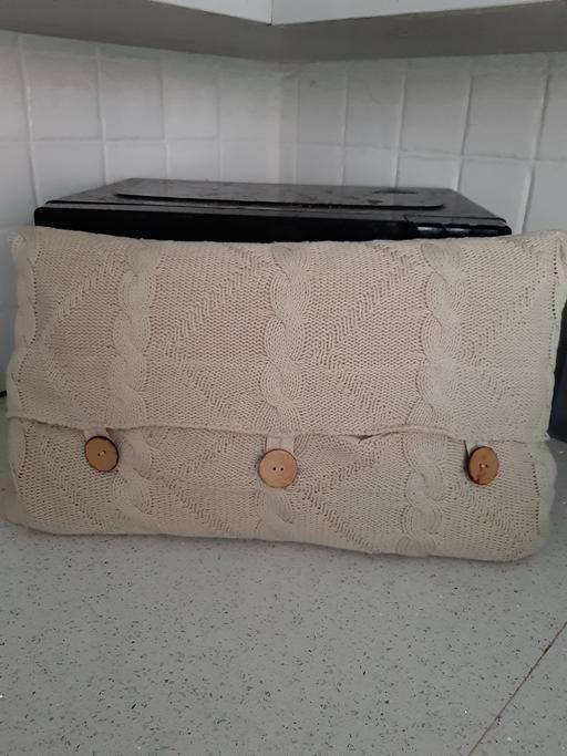 Buy & Sell South Hylton Sunderland - Photos for cushion