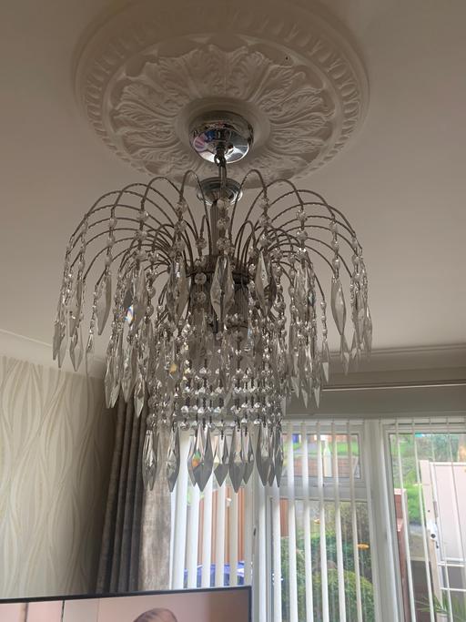 Buy & Sell Woodcross Wolverhampton - Photos for Crystal Chandelier
