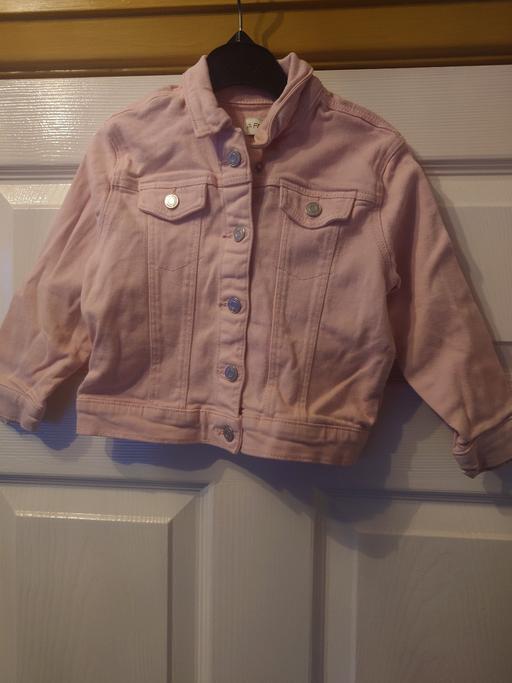 Buy & Sell Woodthorpe Charnwood - Photos for Girls pink denim jacket size 2-3 years