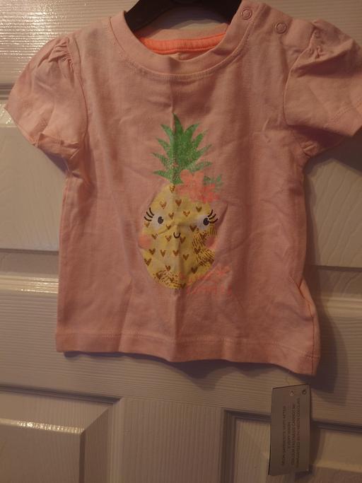 Buy & Sell Woodthorpe Charnwood - Photos for Girls pink pineapple top size 9-12 months