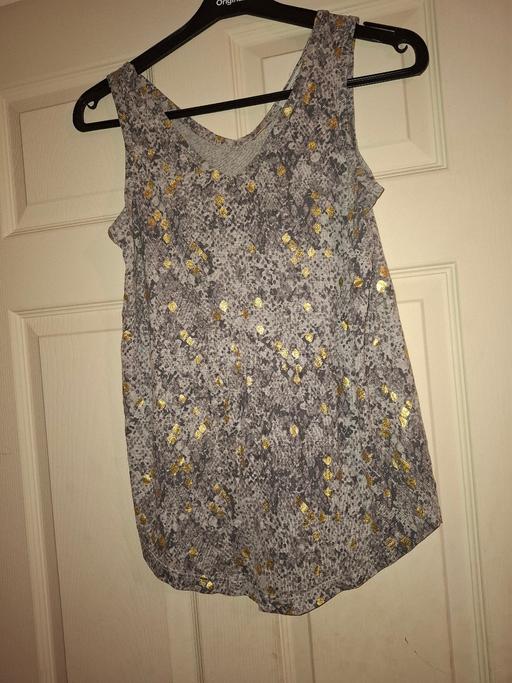 Buy & Sell Dodworth Barnsley - Photos for ladies top size 6