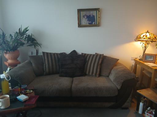 Buy & Sell Bromley by Bow East London - Photos for sofa
