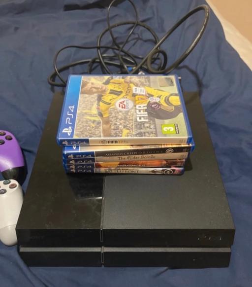Buy & Sell Balham South West London - Photos for PlayStation 4 console bundle