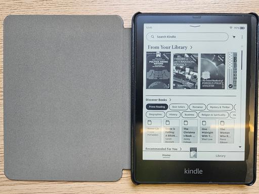 Buy & Sell Canning Town East London - Photos for Kindle Paperwhite Signature Edition.32 GB