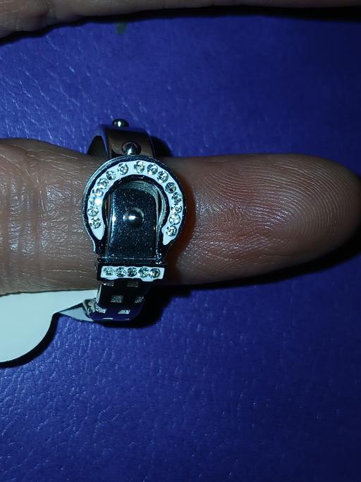 Buy & Sell Keighley Bradford - Photos for silver buckle-likeness diamanté sz 8 ring