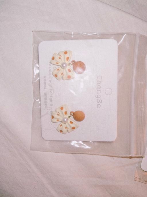 Buy & Sell Hill Top Sandwell - Photos for Chic Vintage-Inspired Floral Stud Earrings wi