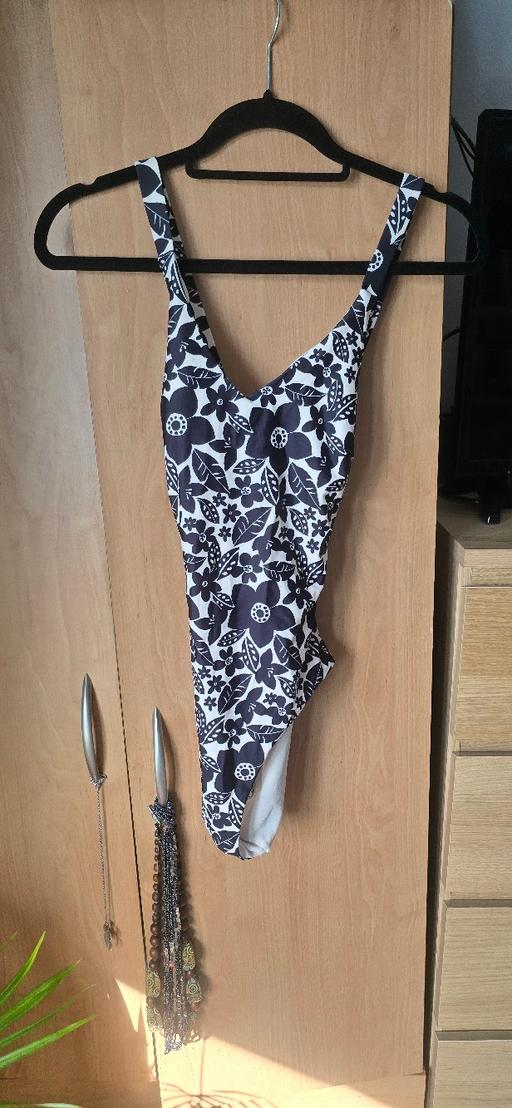 Buy & Sell East Acton West London - Photos for Swimming costume