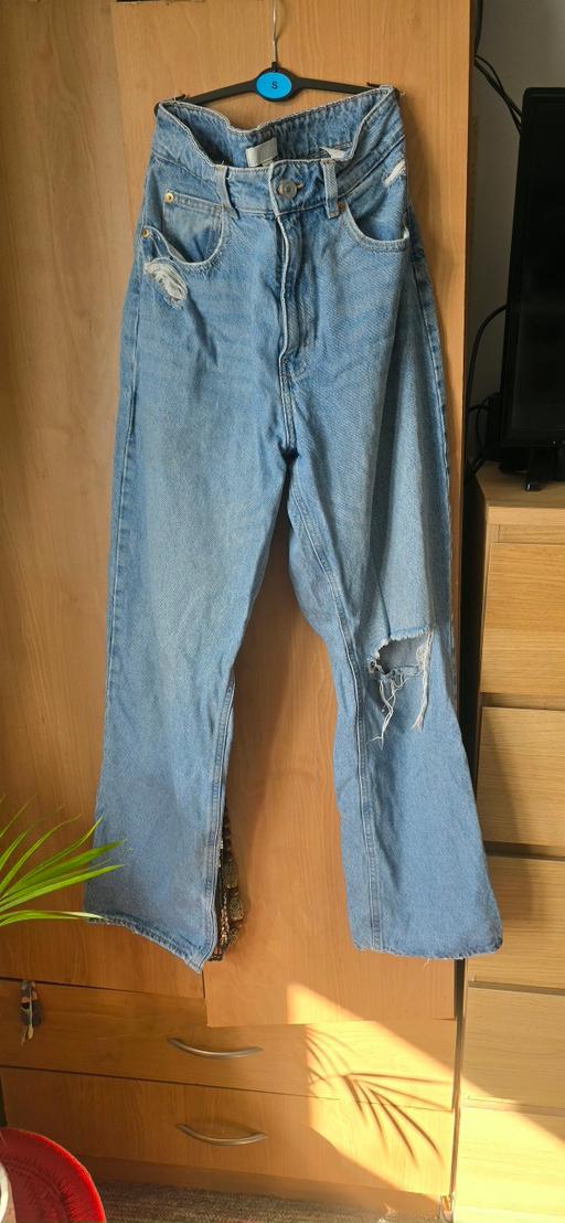 Buy & Sell East Acton West London - Photos for H&M Ripped Boyfriend Jeans