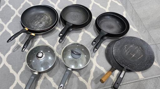 Buy & Sell Bromley East London - Photos for Large Bundle Of Frying/Roti Pans/Saucepans