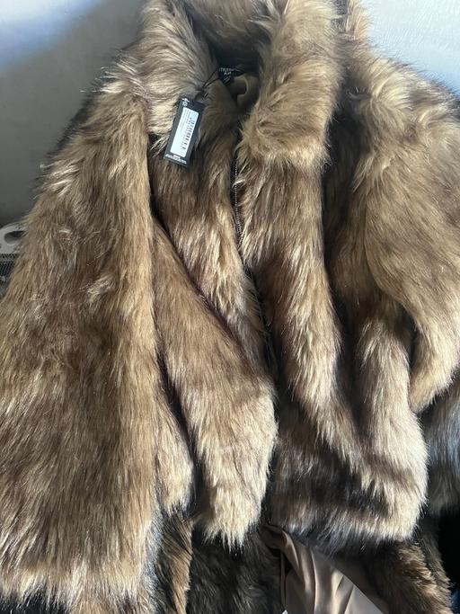 Buy & Sell Wednesfield Wolverhampton - Photos for New plt large plus fur coat with tags