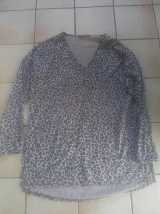 Buy & Sell Streetly Walsall - Photos for LADIES GEORGE TOP
