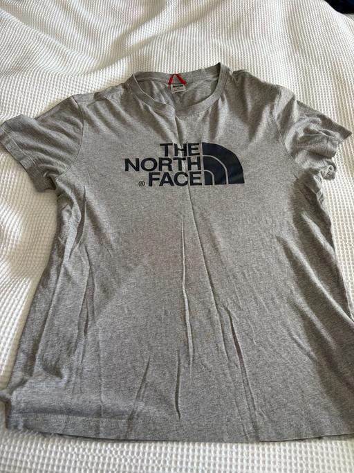 Buy & Sell Old Hall Warrington - Photos for North face top