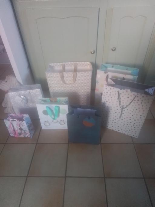 Buy & Sell Streetly Walsall - Photos for SEVEN BRAND NEW GIFT BAGS
