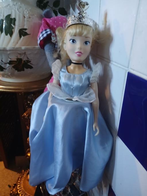 Buy & Sell Netherton Dudley - Photos for princess doll