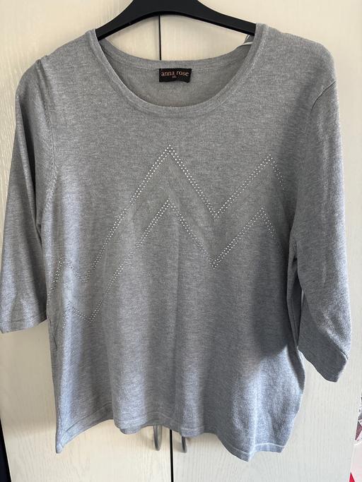 Buy & Sell Woodsetton Dudley - Photos for Ladies jumper