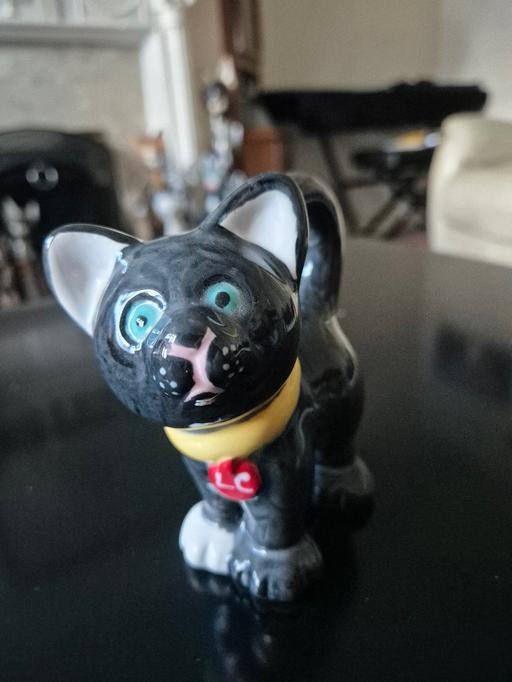 Buy & Sell Bushbury Wolverhampton - Photos for Cat figurine