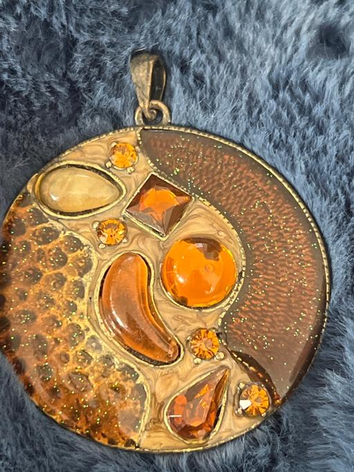 Buy & Sell Ovingdean Brighton - Photos for Beautiful vintage pendant