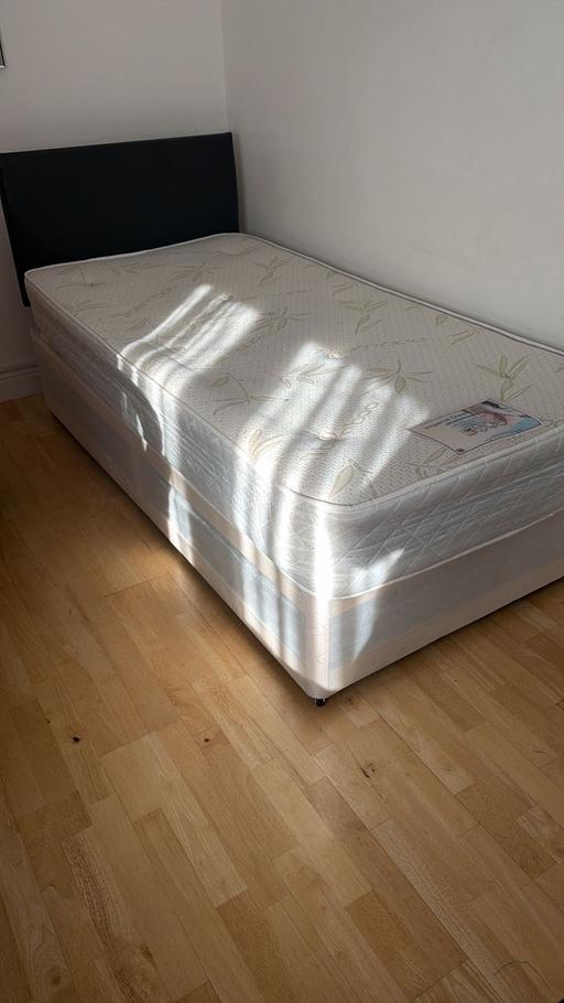 Buy & Sell Dagenham Barking and Dagenham - Photos for Single bed with mattress