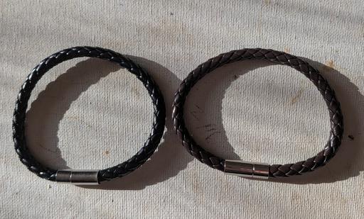 Buy & Sell Georgetown Blaenau Gwent - Photos for rand-new unisex braided leather wristband wit