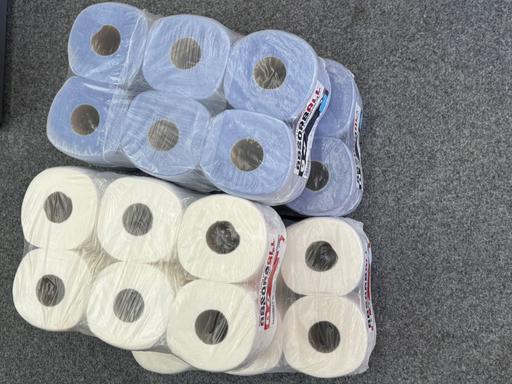 Buy & Sell Yardley Birmingham - Photos for 24 Pack Absorball Blue & White Rolls