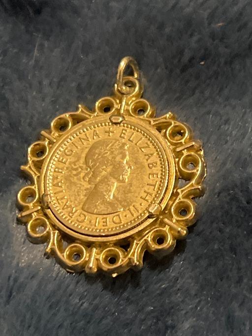 Buy & Sell Rottingdean Brighton - Photos for Beautiful vintage pendant