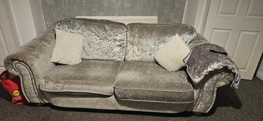Buy & Sell Kingstanding Birmingham - Photos for sofa and swivel chair and pouffe crushed