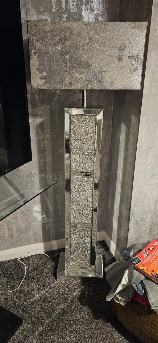 Buy & Sell Kingstanding Birmingham - Photos for crushed glass lamp