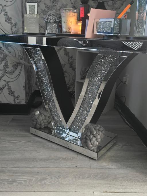 Buy & Sell - Photos for glass console