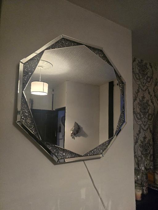 Buy & Sell Cuerdley Warrington - Photos for lightup mirror