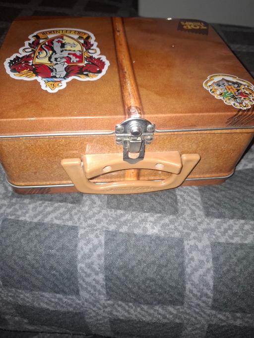 Buy & Sell Ardsley Barnsley - Photos for Harry Potter tin and cards