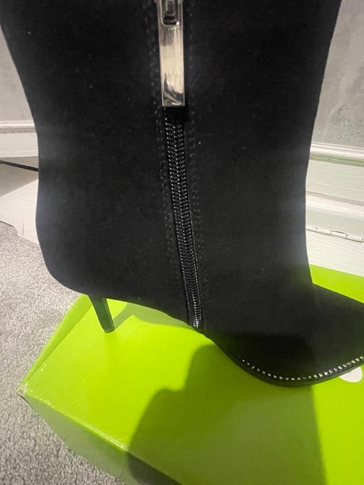 Buy & Sell Beoley Redditch - Photos for Black suede boots