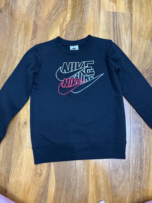 Buy & Sell The Hale North West London - Photos for Girls Nike sweater size 5-6