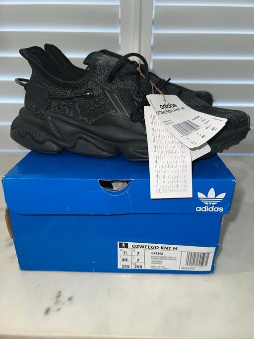 Buy & Sell Aylestone Leicester - Photos for Adidas Ozweego KNT M