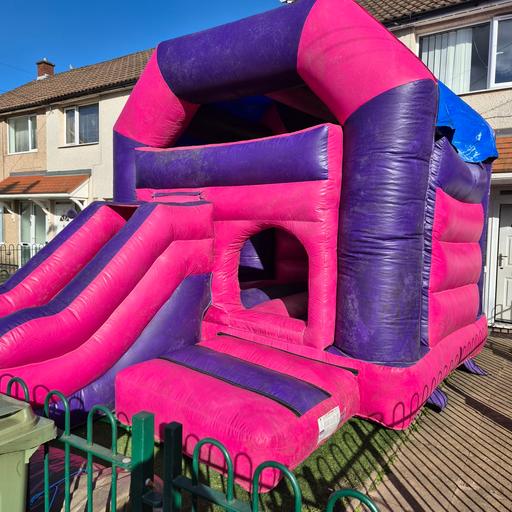 Buy & Sell Aldermans Green Industrial Estate Coventry - Photos for 18ft x 12ft Combi Bouncy Castle + DELIVERY!