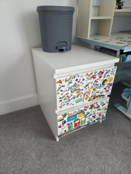Buy & Sell Newport Uttlesford - Photos for White 2-Drawer Kids Bedside Cabinet
