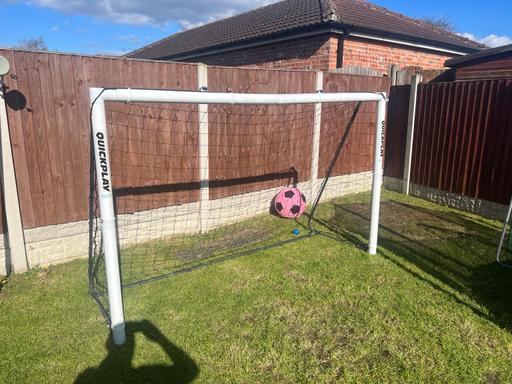 Buy & Sell Kirk Sandall Doncaster - Photos for Quick play football nets 3x2 mtr
